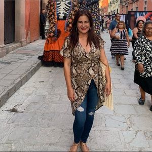 Tie over snake skin top